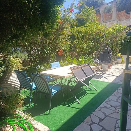 Garden Home Gaios Luaran gambar