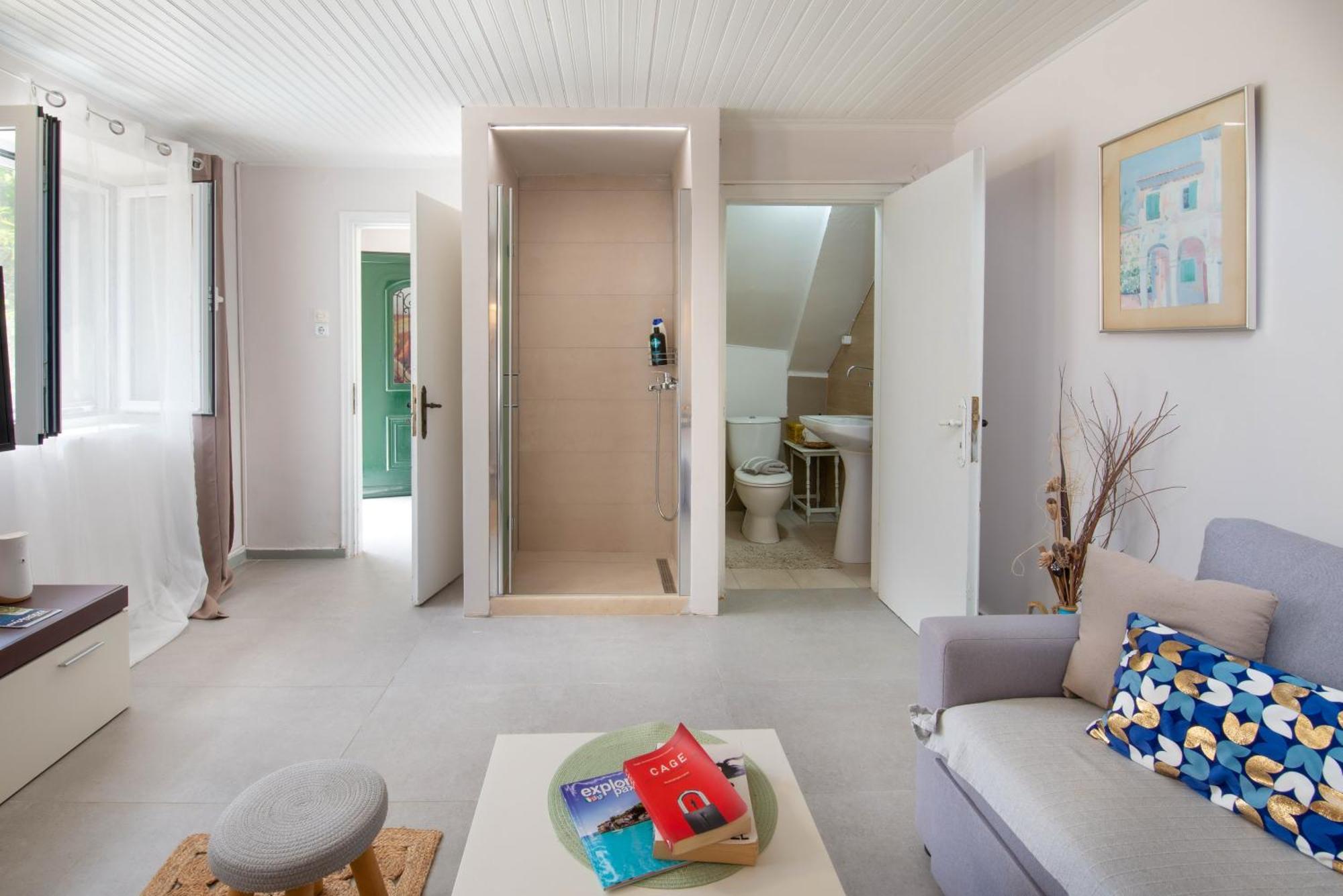 Garden Home Gaios Luaran gambar